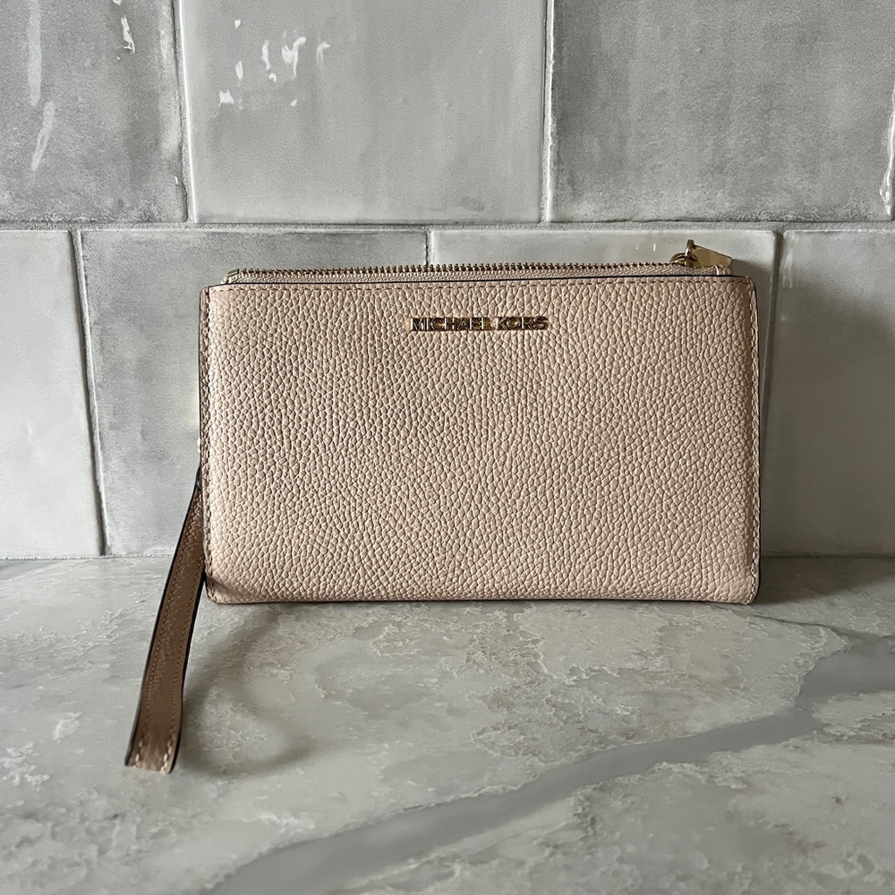 Pink Michael Kors wallet